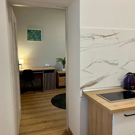 Apartment Dwupokojowy 15 Lodz